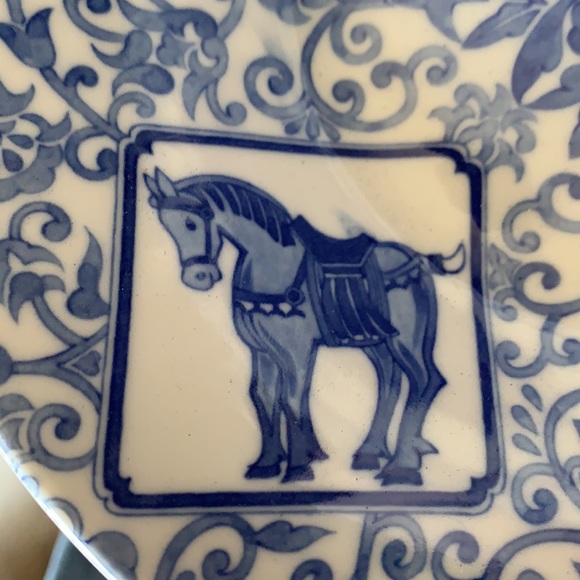 Ceramic bowl. Asian print. - Picture 5 of 7